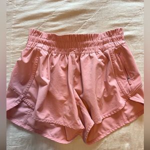 Lululemon Tracker shorts!